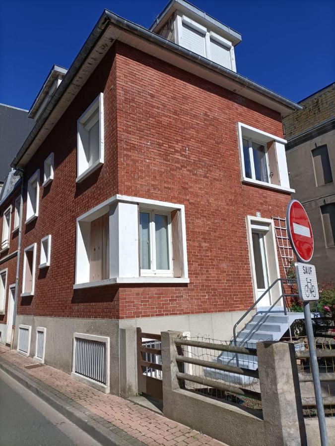 Appart en 1er étage à 120m de la mer Le Tréport Exterior foto